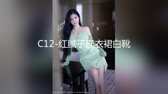 C12-红腻子连衣裙白靴